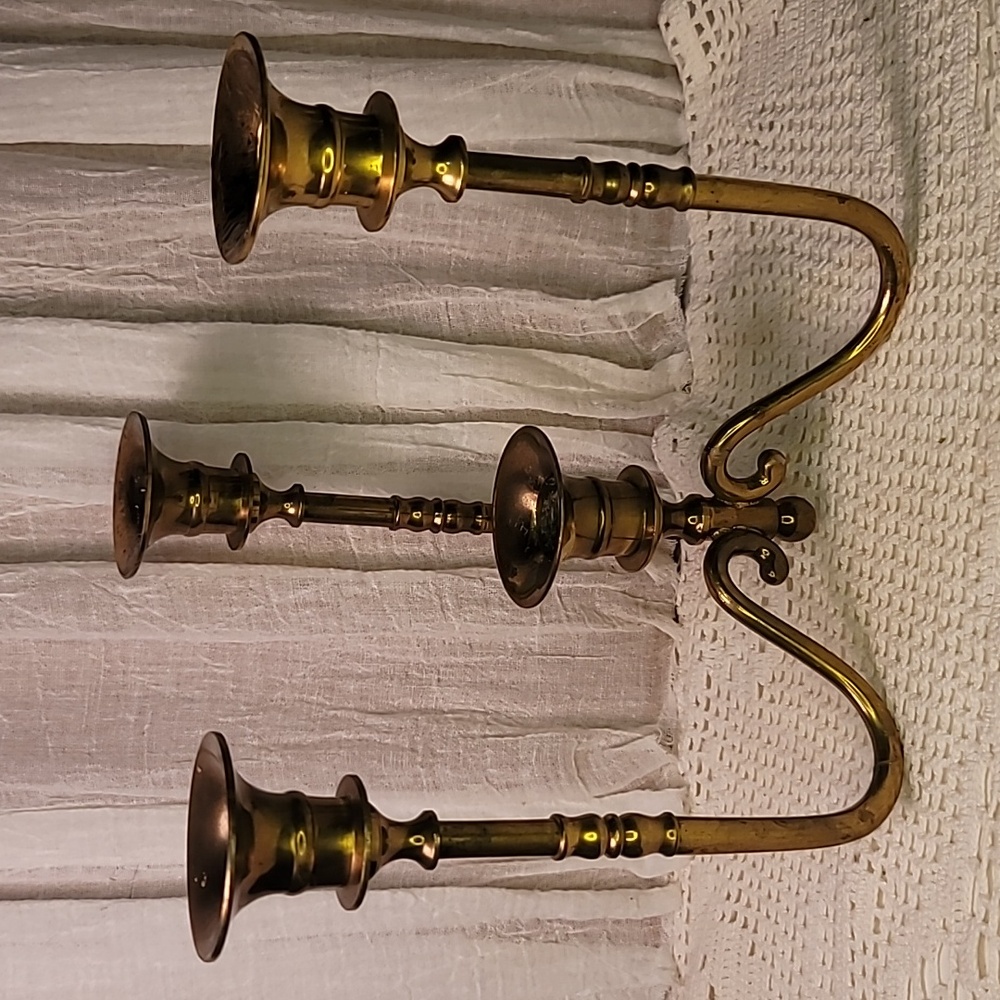 Vintage Elegant Tabletop 4 Arm Brass Candelabra